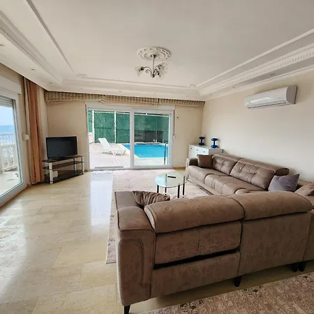 Villa Tuna *